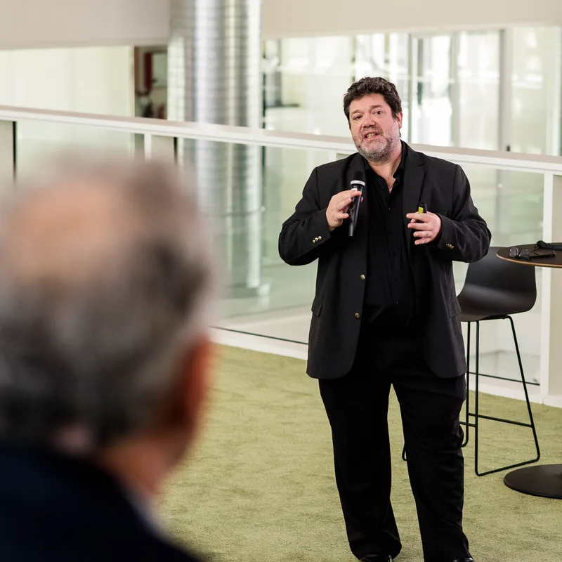 IMHOIT speaker evento corporativo